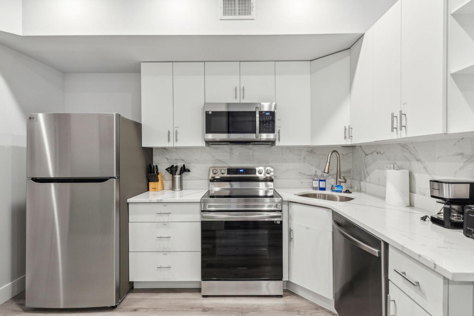 At Luna On 800 Callowhill Appartement *